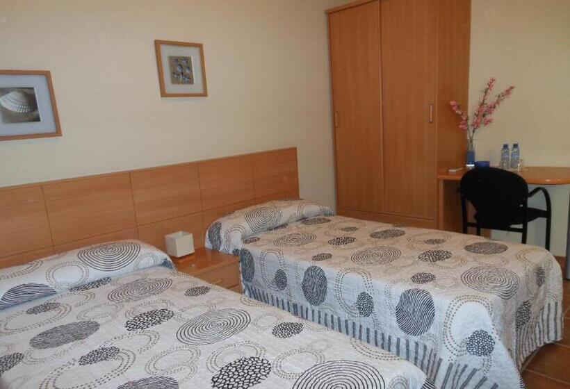 스탠다드 룸 산 전망, Hostal Sant Roc