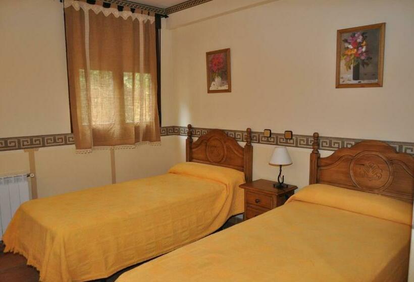 غرفة قياسية, La Fuensanta Hostalrural