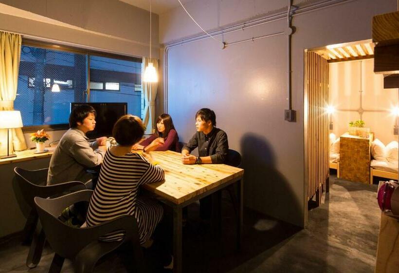 חדר משפתחתי סופריור, Nanshukan