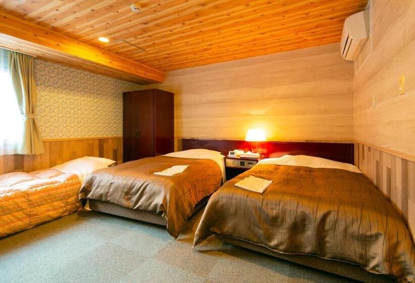 חדר סטנדרט לשלושה, Nanshukan