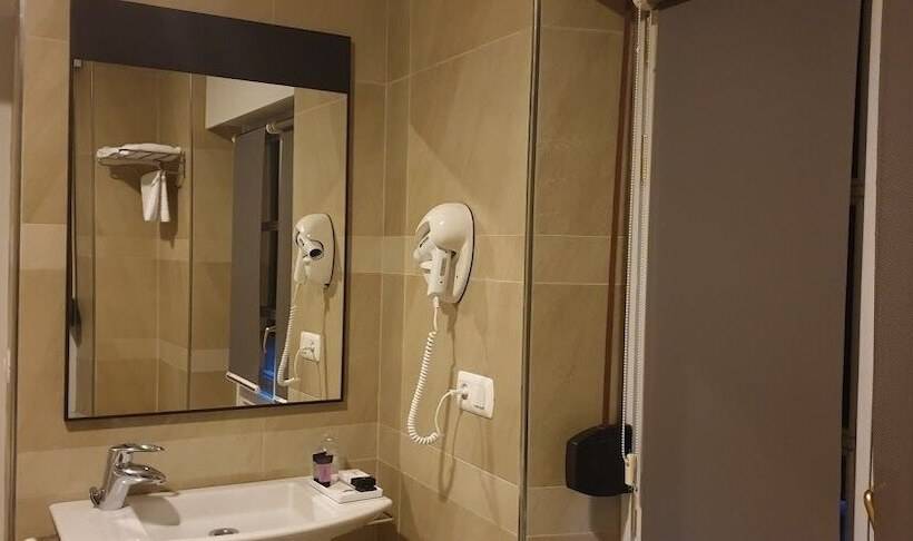 غرفة قياسية, Restaurante Aldama