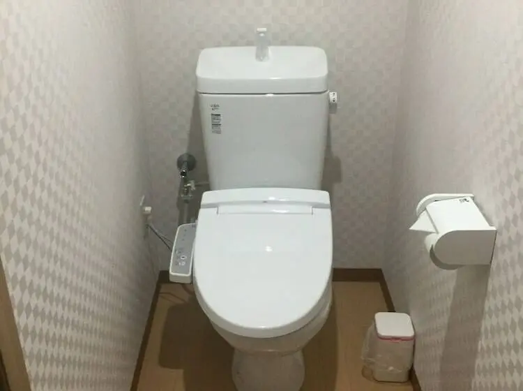 Standard-huone, Saiyou Wakigawa