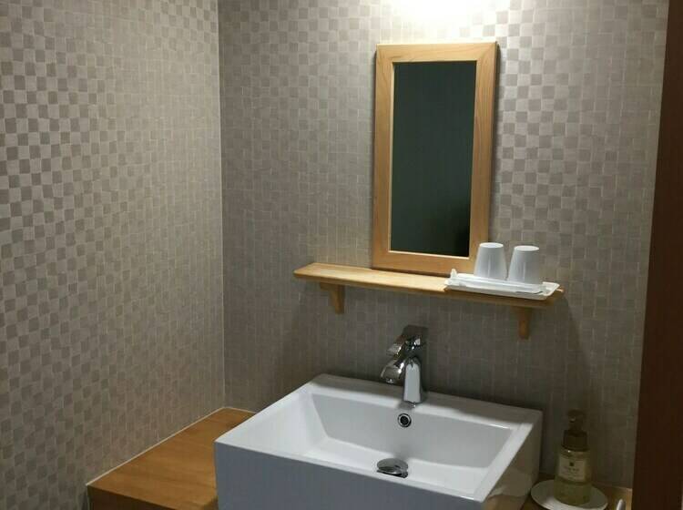 غرفة قياسية, Saiyou Wakigawa