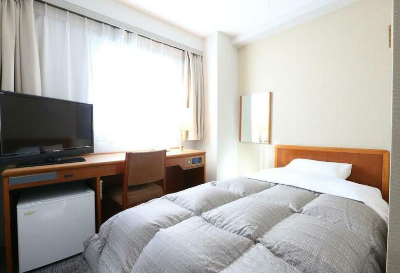 اتاق استاندارد یک نفره, Centia  Naito