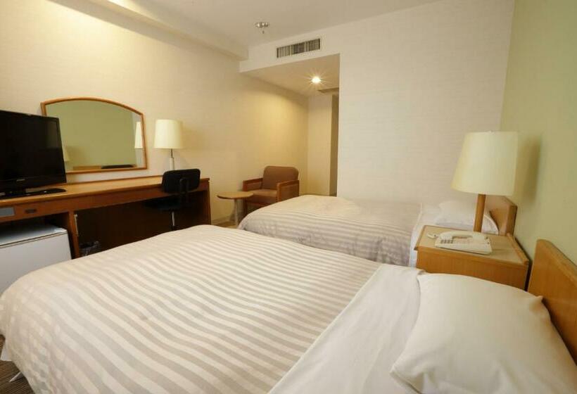 اتاق استاندارد, Centia  Naito