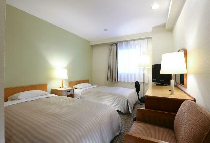 اتاق استاندارد, Centia  Naito