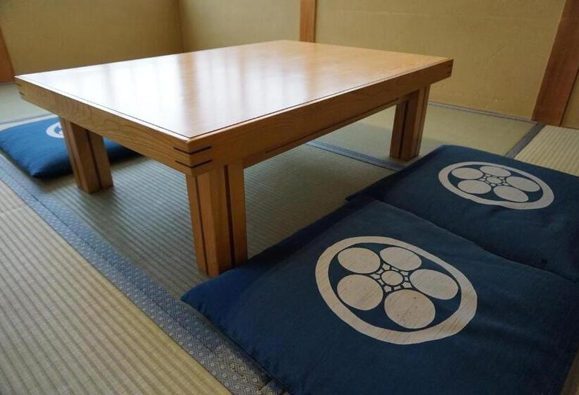 스탠다드 트리픔 룸 공동욕실, Tokiwatei