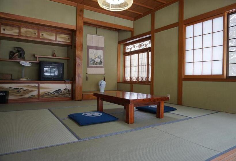 패밀리 룸, Tokiwatei