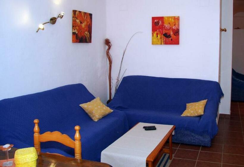Студия Стандарт, L'almàssera Casa Rural & Restaurant