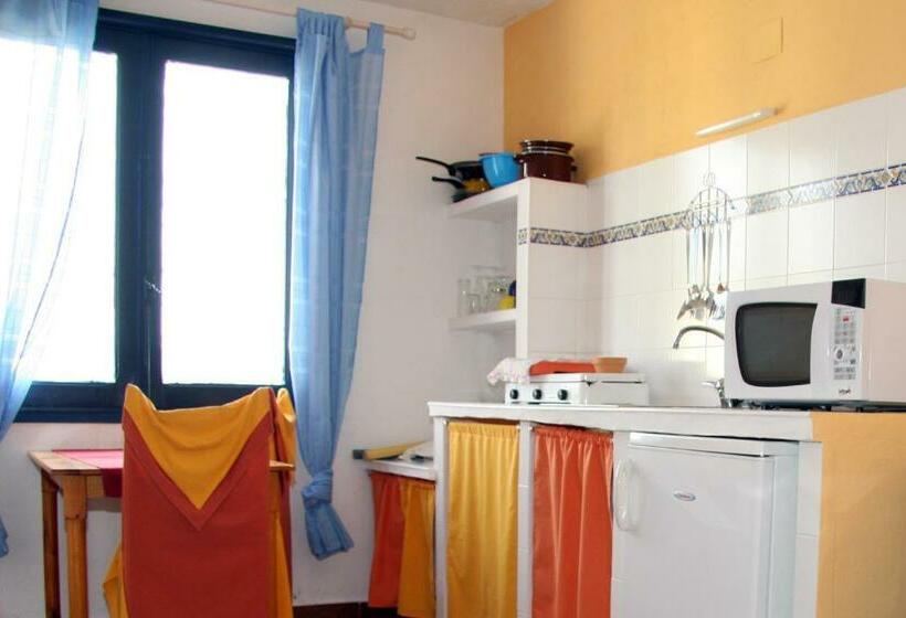 标准工作室, L'almàssera Casa Rural & Restaurant