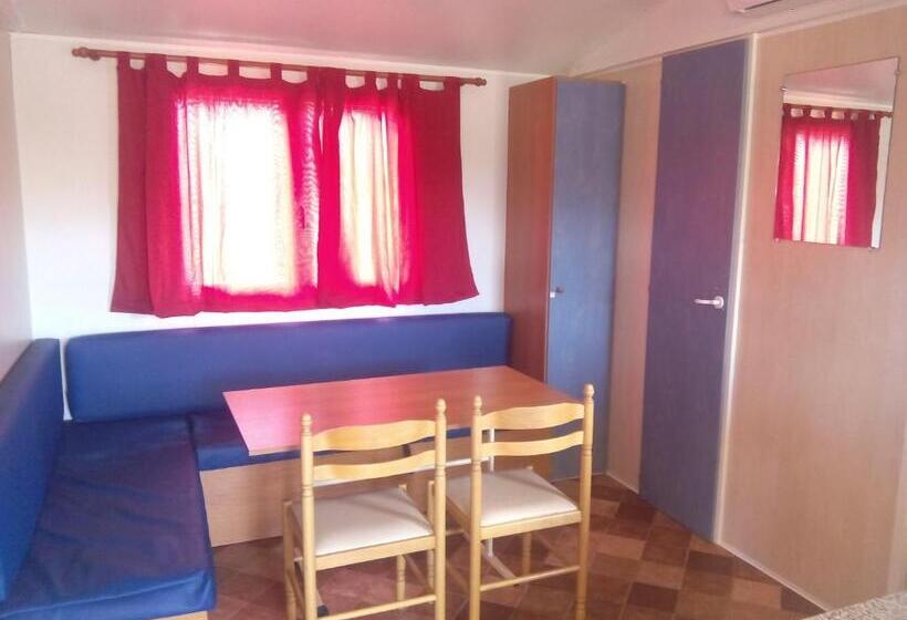 1间卧室的房子, Camping Terra Alta