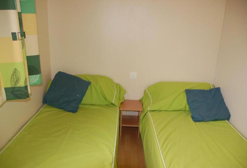 בקתה, Camping Terra Alta