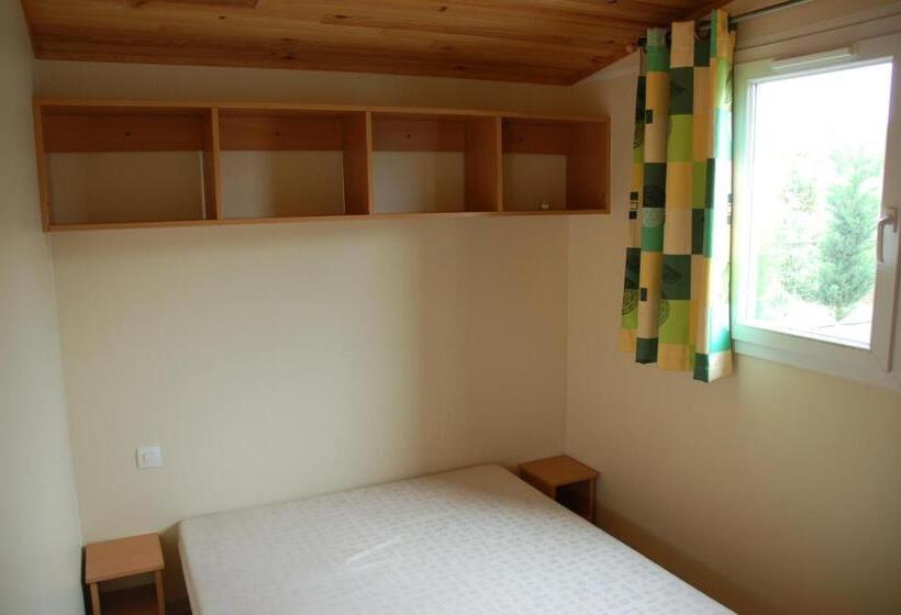 小室, Camping Terra Alta