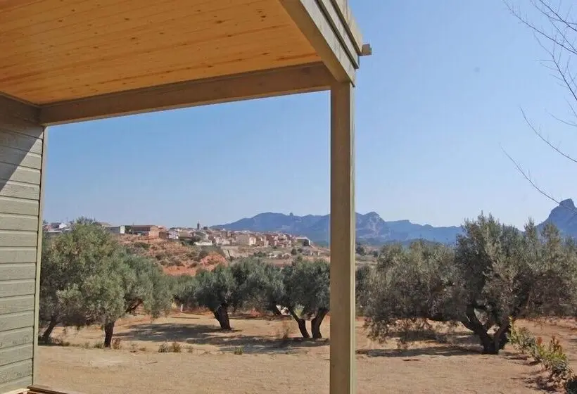Standard-bungalow 2 Makuuhuonetta, Camping Terra Alta