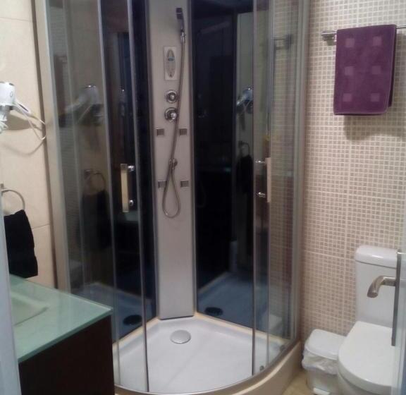 Номер Стандарт Совместная Ванная, Albergue Aqua Portomarin