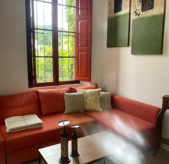 스위트, El Balcón Del Eume, Cantina Río Covés