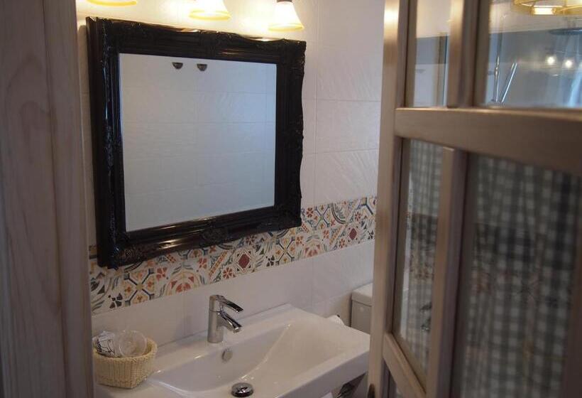 Номер Стандарт, El Rincón De Escalante