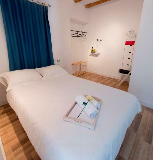 スタンダードトリプルルーム, Hostal Cling 43