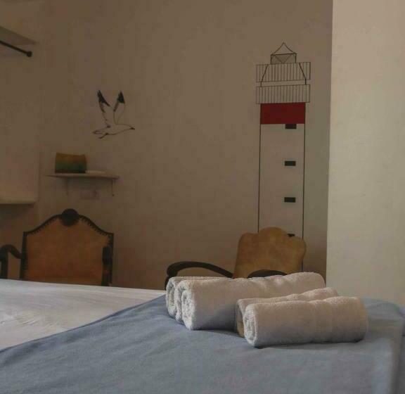 スタンダードトリプルルーム, Hostal Cling 43