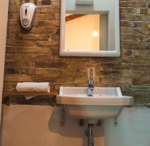 シングルデラックスルーム, Hostal Cling 43