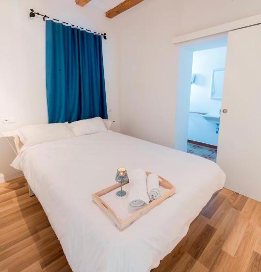 スタンダードルーム, Hostal Cling 43