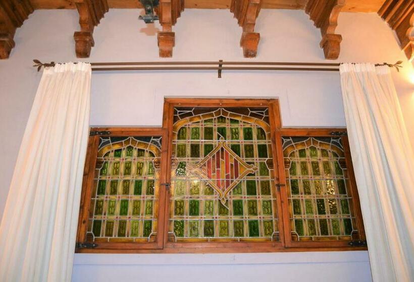 חדר סטנדרט, Lo Palauet De La Muralla