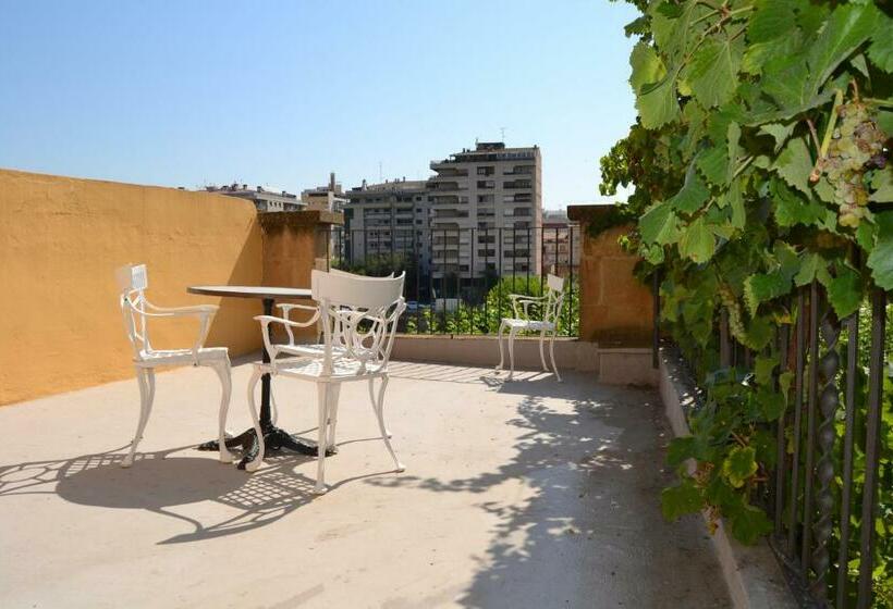 סוויטת סופריור, Lo Palauet De La Muralla