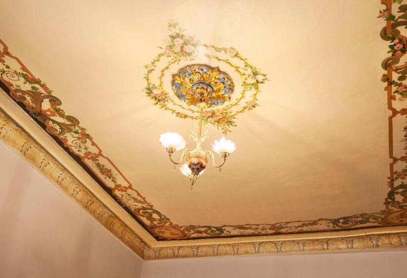 סוויטת סופריור, Lo Palauet De La Muralla