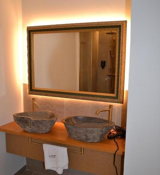 סוויטת סופריור, Lo Palauet De La Muralla