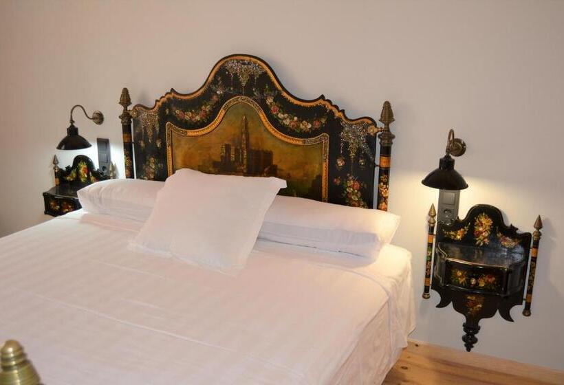 סוויטה עם מרפסת, Lo Palauet De La Muralla