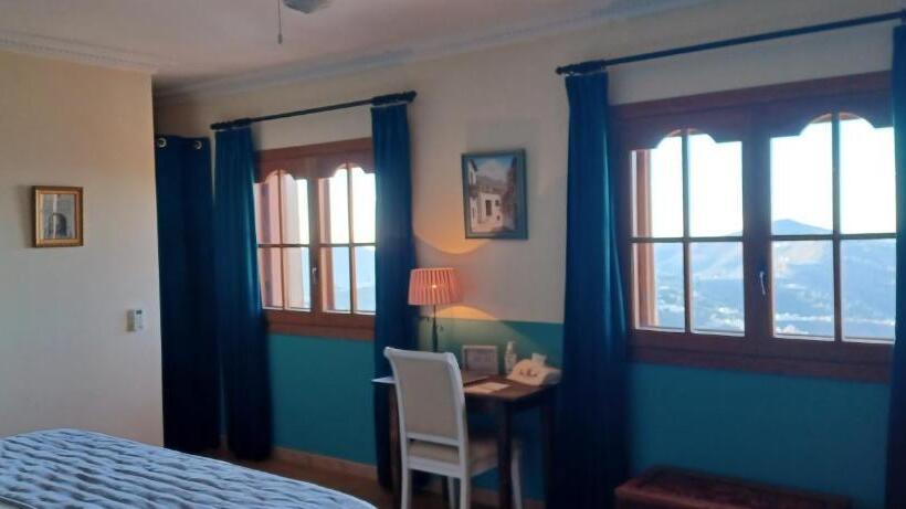 Номер Deluxe, Casa Roble B&b