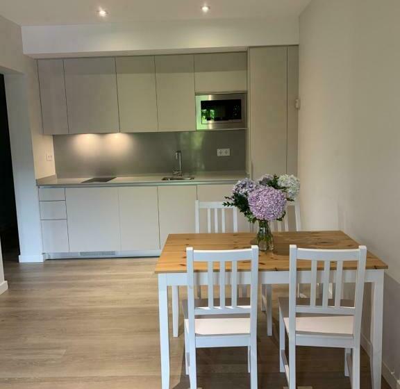 דירת שני חדרים עם מרפת, Rural Andrín