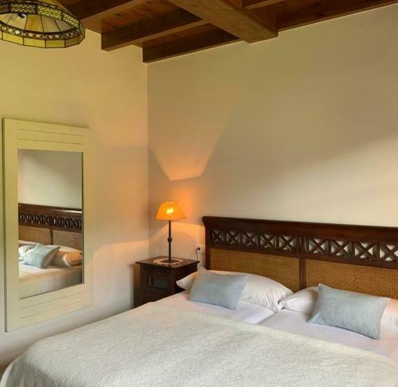 דירת שני חדרים עם מרפת, Rural Andrín