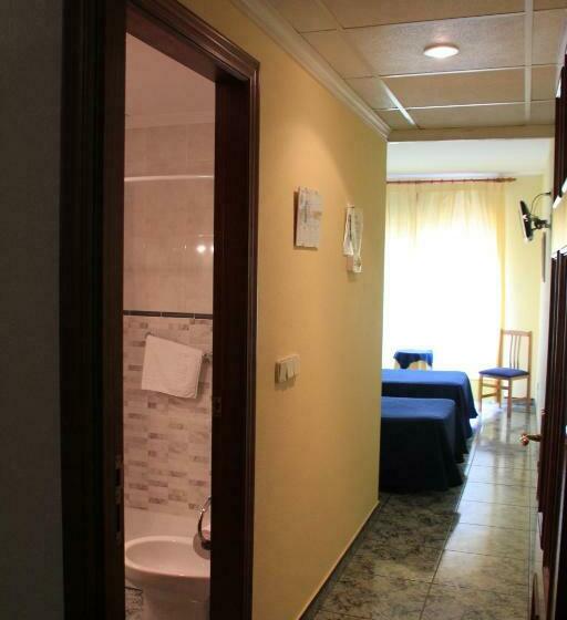 غرفة قياسية, El Marino