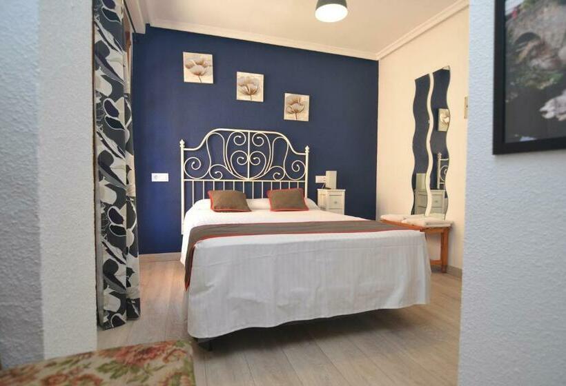 Номер Стандарт, Hostería El Bodegón De Gredos