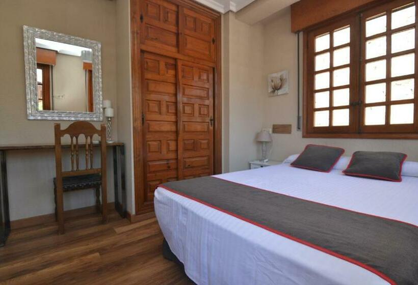 Номер Стандарт, Hostería El Bodegón De Gredos