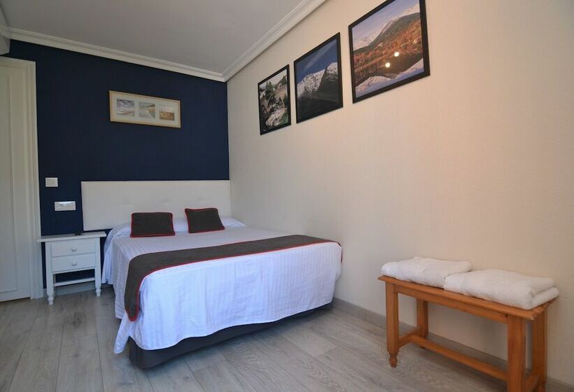 Номер Стандарт, Hostería El Bodegón De Gredos