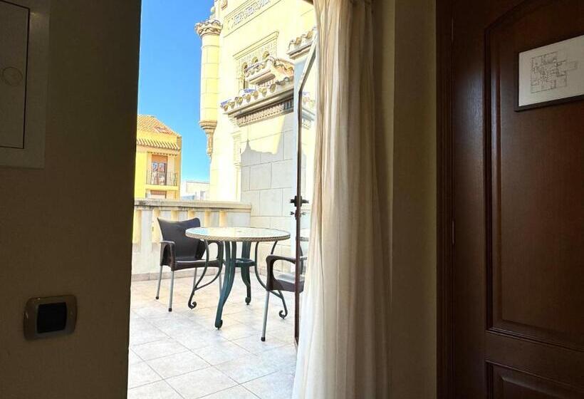 Номер Superior, Kazar