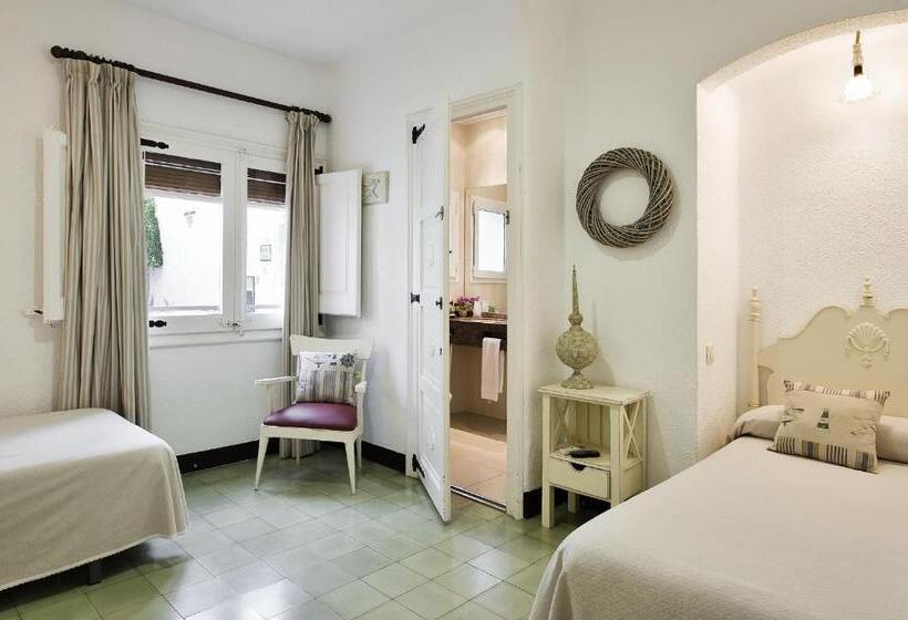 Семейный Номер, La Goleta