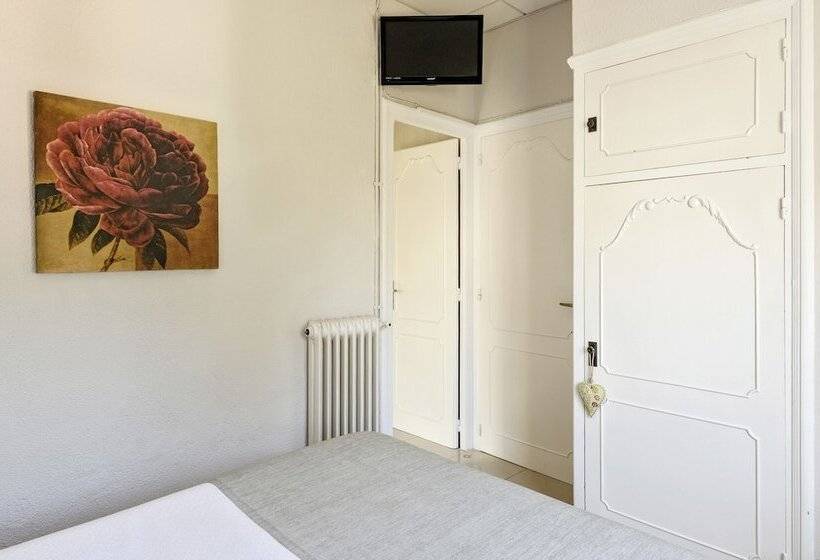 Номер Стандарт, La Goleta