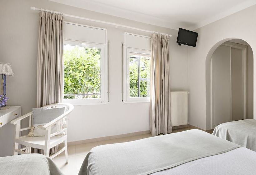 Семейный Номер, La Goleta