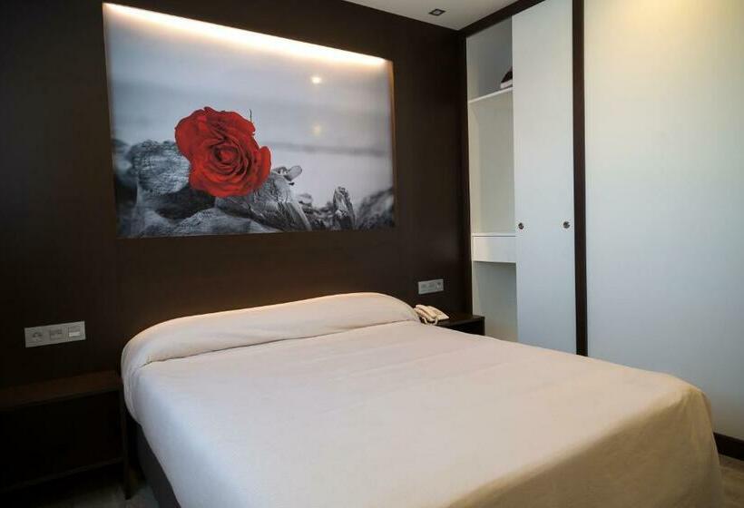 スタンダードルーム, La Posada De Roces