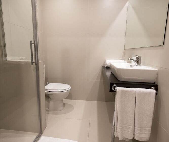 スタンダードルーム, La Posada De Roces