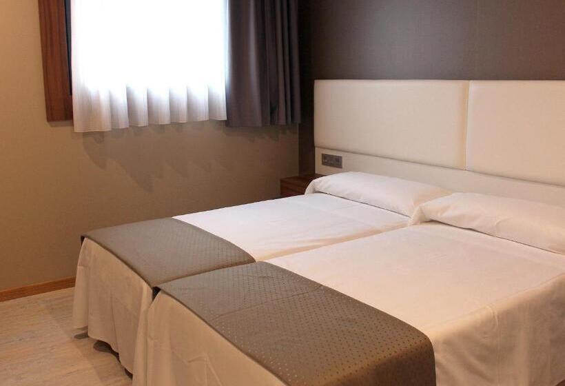 スタンダードルーム, La Posada De Roces