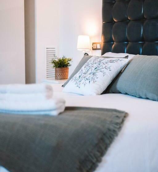 Quarto Estandar, Mater Ariany
