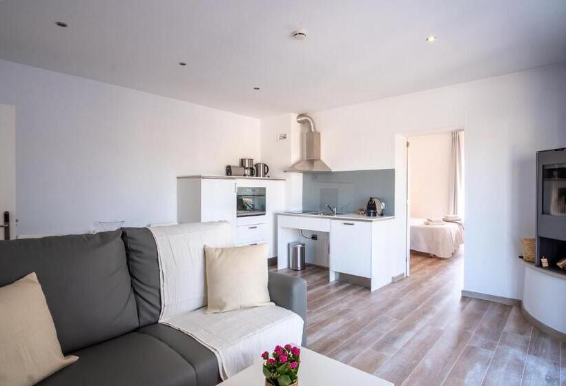 Family Suite, Mater Ariany