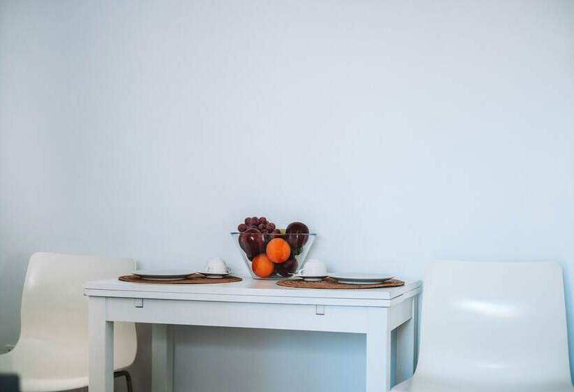 수피리어 패밀리 룸, Mater Ariany