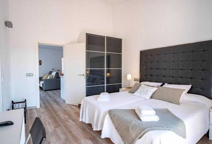 패밀리 스위트, Mater Ariany