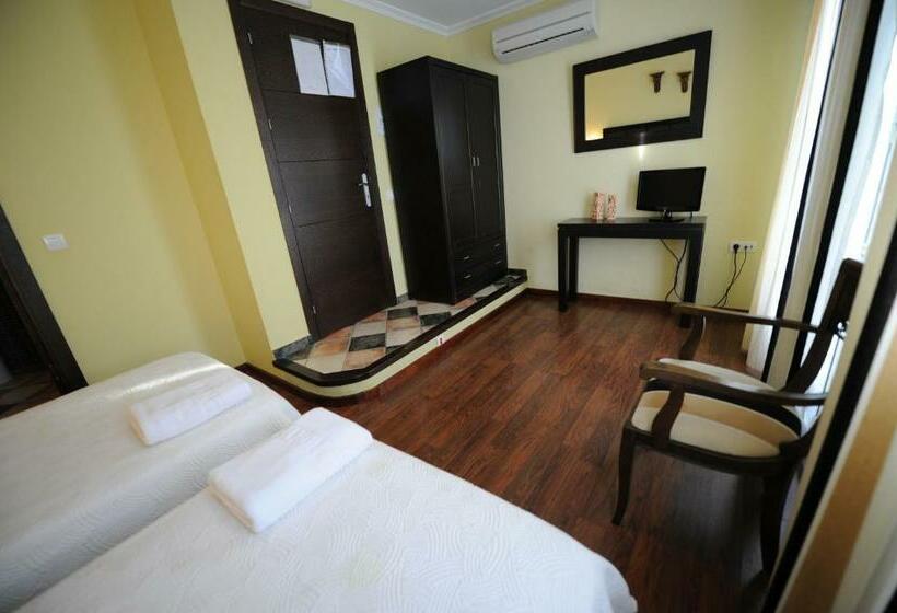 חדר סטנדרט, Montearoma