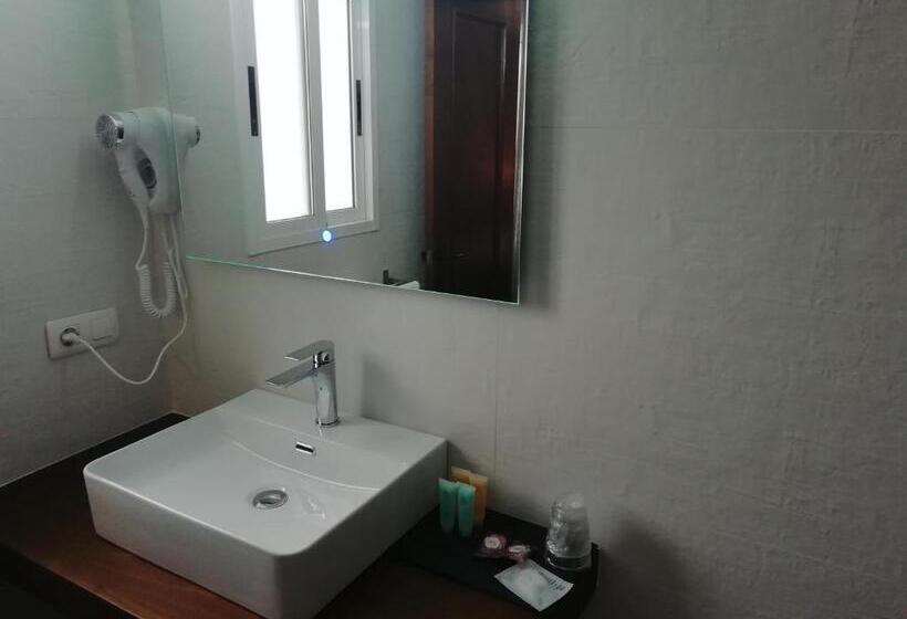 סוויטה, Montearoma